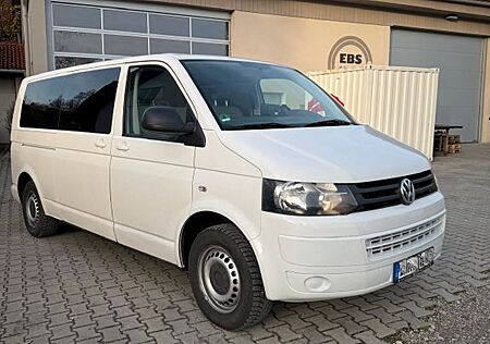 VW T5 Kombi Volkswagen T5 9 Sitzer LANG 4motion