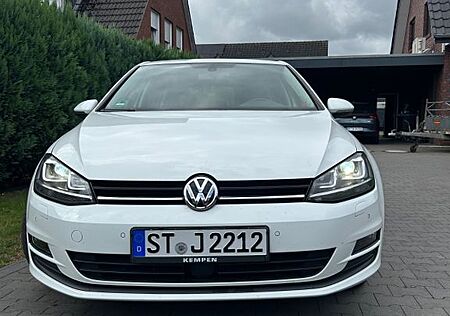 VW Golf Volkswagen 1.2 TSI 63kW BMT Comfortline