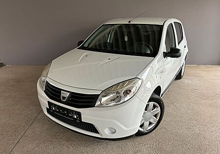 Dacia Sandero Ambiance/Servo/TÜV Neu/Allwetterreifen