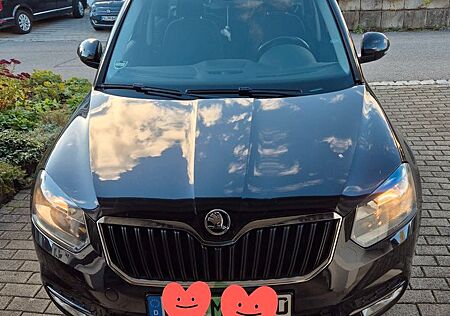 Skoda Yeti gebraucht kaufen Skoda Yeti 2.0 TDI DSG 4x4 Ambition Ambition