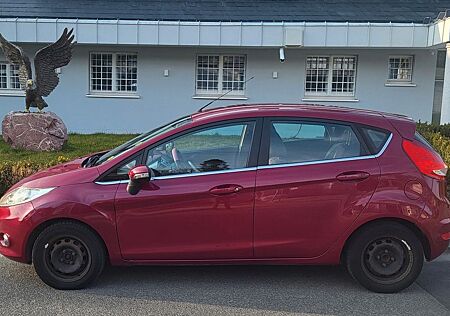 Ford Fiesta 1,25 60kW Ghia Ghia