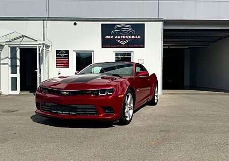 Chevrolet Camaro Coupé Turbo RS