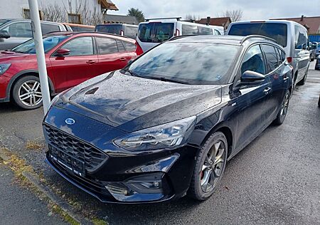 Ford Focus 2,0 ** ST Line / Auto ** mit Garantie