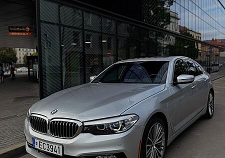 BMW 530e -