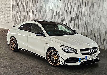 Mercedes-Benz CLA 45 AMG Service Neu,Aero,Pano,Perf,H/K,270kmh