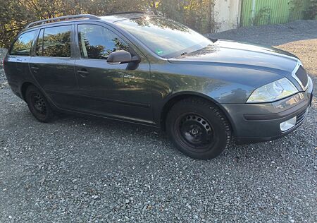 Skoda Octavia Combi 1.6 Elegance Elegance