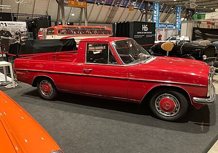Mercedes-Benz 220 220D/8 Pick up