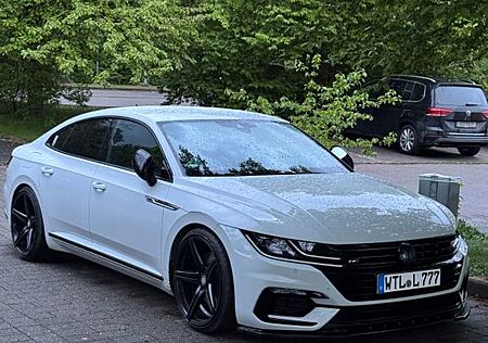VW Arteon Volkswagen 2.0 TSI 206kW DSG 4MOTION R-Line R-Line