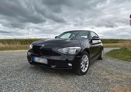 BMW 114i - Sommer und Winterreifen