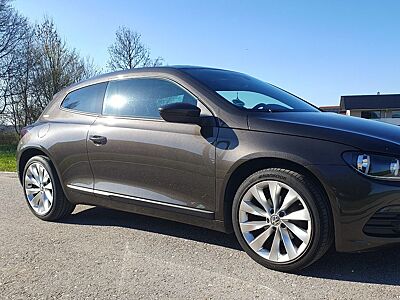 Volkswagen Scirocco 1.4 TSI 90kW Team PANO