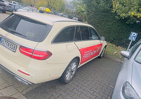 Mercedes-Benz E 200 d T Autom. -