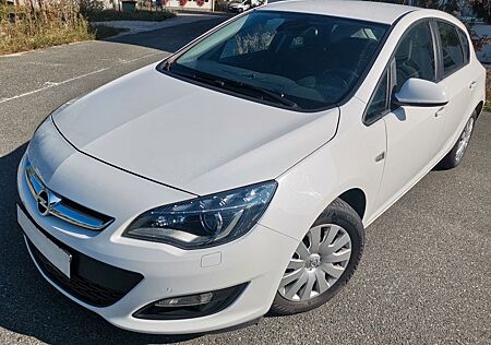 Opel Astra + J+Edition+Klima+SHZ+Fahrradträger