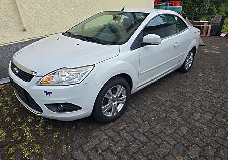 Ford Focus CC 1,6 Trend Trend- 18 monate TUV!