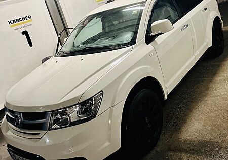 Fiat Freemont 2.0 16V Mjet Autom. Allrad MY FREEM...