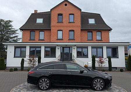 Mercedes-Benz CLA 220 Shooting Brake Pano LED Wide ACC AHK 360