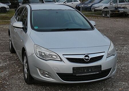 Opel Astra J Sports Tourer Edition