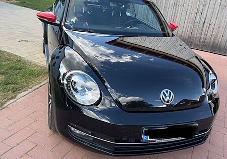 VW Beetle Volkswagen 2.0 TDI 81kW BMT CLUB Cabriolet CLUB