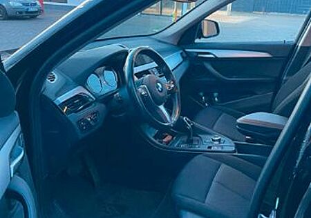 BMW X1 sDrive18i Advantage Advantage