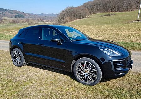 Porsche Macan GTS