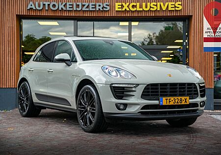 Porsche Macan Pano Comfort leather Turbo 21 inch Kreide grau