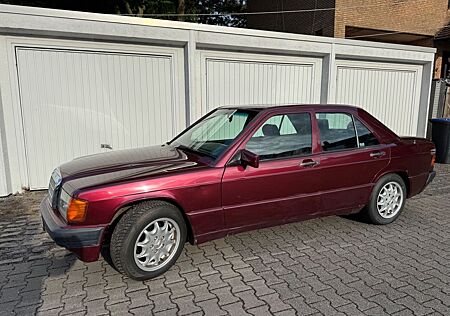 Mercedes-Benz 190