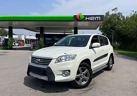 Toyota RAV 4 2,2-l-D-4D 4x2 Travel