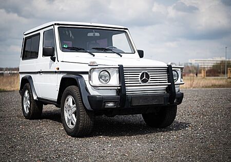Mercedes-Benz G 230 GE Steyr-D-Puch Oldtimer W463 kurz