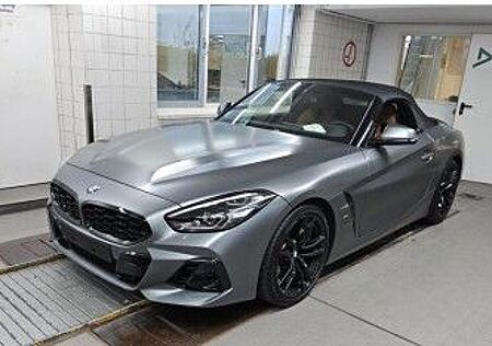 BMW Z4 Z4M40i/HUD/LED/HarmKard/P&DrivAS/M-Sport/MATT