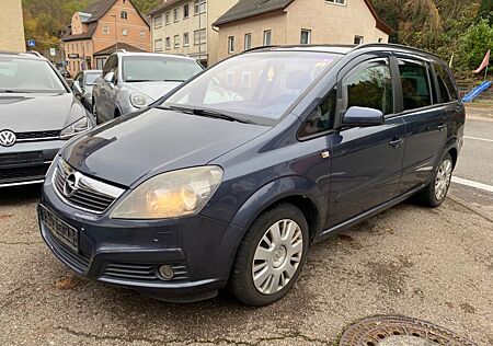 Opel Zafira B 2.2 Innovation*Standhzg*7 Sitz*AHK*SHZ