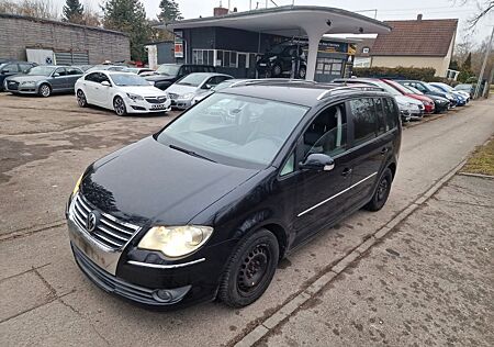 VW Touran Volkswagen Highline*LEDER*NAVI*XENON-STANDHEIZUNG