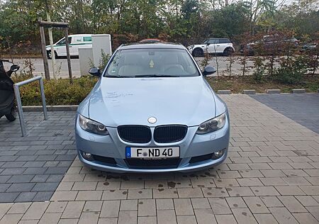 BMW 320i Coupé -