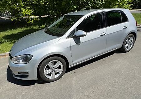 VW Golf Volkswagen 1.2 TSI DSG BMT Comfortline Comfortline