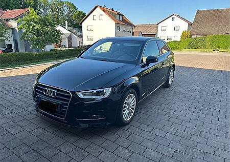 Audi A3 Ambiente 1.6 TDI clean diesel 81 kW (110