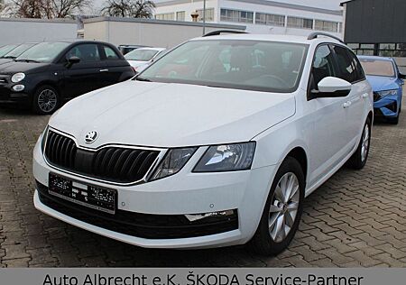 Skoda Octavia Combi Ambition, AHK