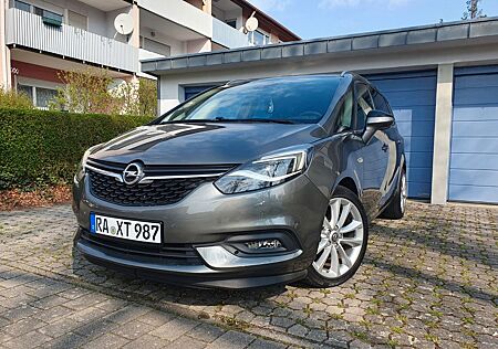 Opel Zafira Tourer