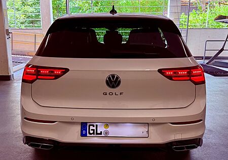 VW Golf Volkswagen R-Line 1.5 TSI 150 PS