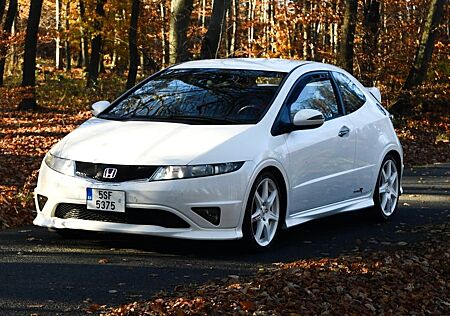 Honda Civic 2.0 Type R Championship White Edition ...