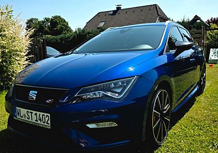 Seat Leon ST 2.0 TSI CUPRA 4Drive DSG CUPRA