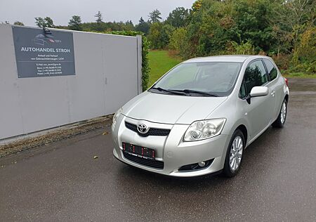Toyota Auris 1.6 Klima