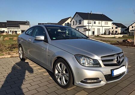 Mercedes-Benz C 250 CDI Sport Coupé Autom. Sport