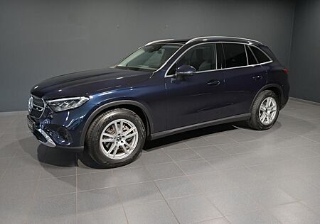 Mercedes-Benz GLC 220 d 4M AVANTGARDE/PANO/AHK/DISTRO/360