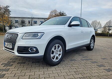 Audi Q5 2.0 TDI quattro Allr.AHK,Pano, Facelift,