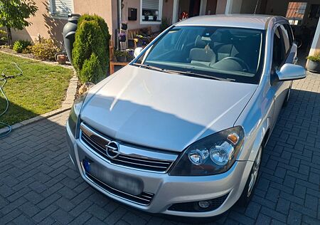 Opel Astra Caravan 1.9 CDTI Selection "110 Jah." ...