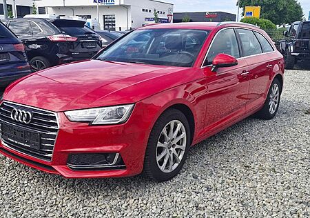 Audi A4 Avant 40 TFSI/Standheizung/AHK/Massage