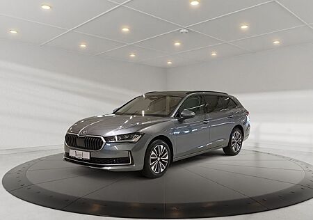 Skoda Superb Combi Selection110 kw TDI AHK NAVI MATRIX