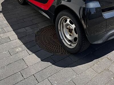 Smart ForTwo cabrio 1.0 62kW Sharp Red Edition