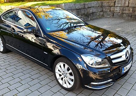 Mercedes-Benz C 180 BlueEFFICIENCY Coupé -