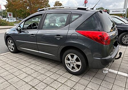 Peugeot 207 SW Tendance HDi FAP 110
