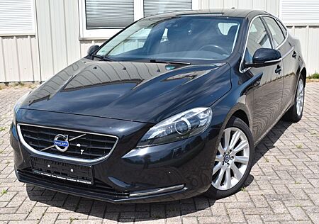 Volvo V40 Momentum*TOT-WINKEL*SPUR*NAVI*2.HD*