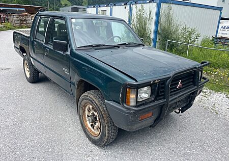 Mitsubishi L200 2,5 Intercooler 4X4 / AHK/ FESTPREIS